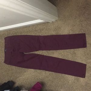 American eagle maroon pants